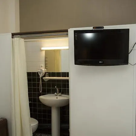 La Madeleine Otel Bordeaux