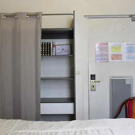 Otel La Madeleine 3*