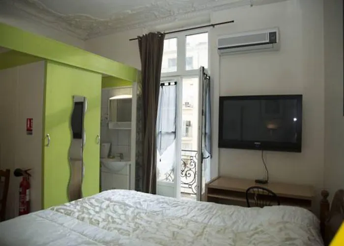 Ξενοδοχείο La Madeleine 3*